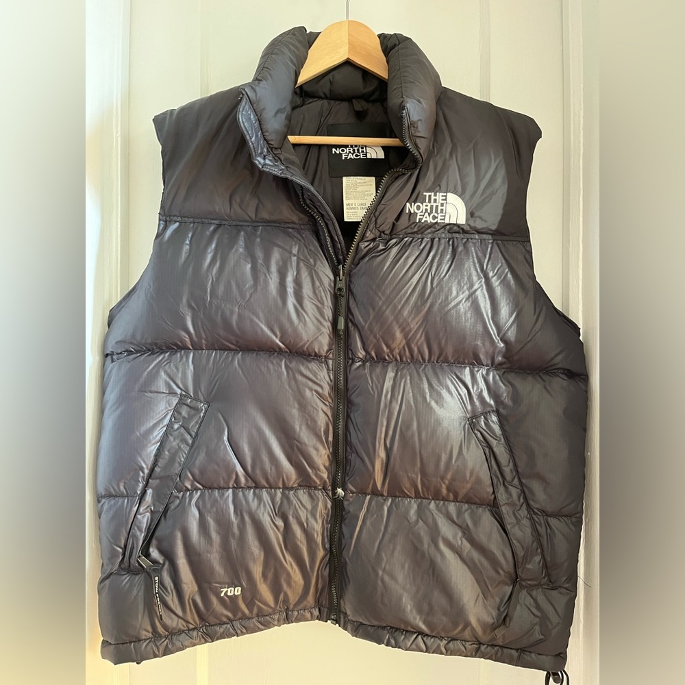 The North Face Retro Nuptse 700 Down Insulated Puffer Vest Black Hood L